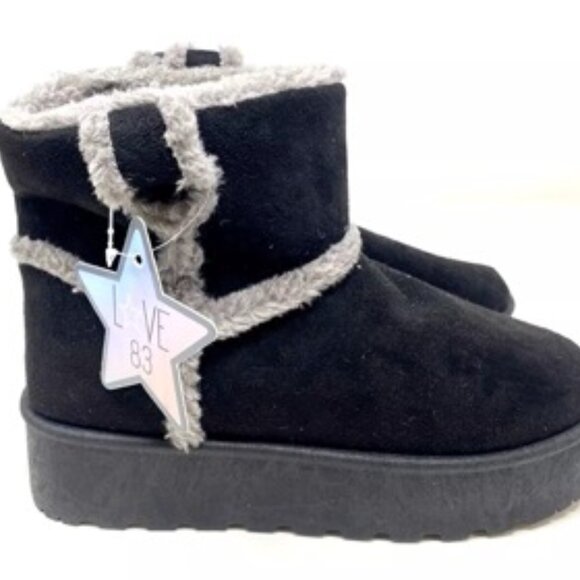 Love83 Shoes - Love83 LM-11937-BK Platform Short Ankle Booties Black Gray Accents Size 11